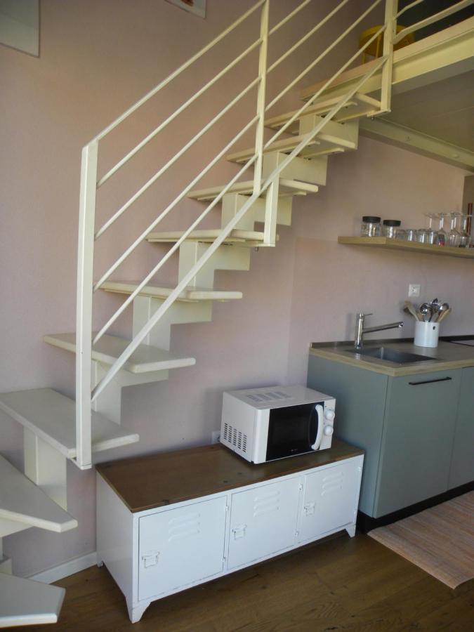 Petra Magica Apartment San Pantaleo Exterior photo