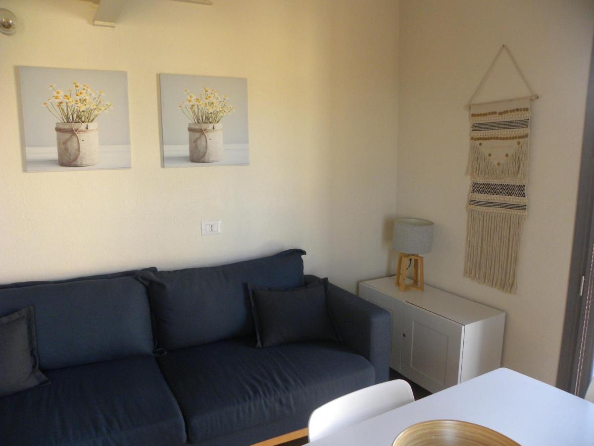 Petra Magica Apartment San Pantaleo Exterior photo